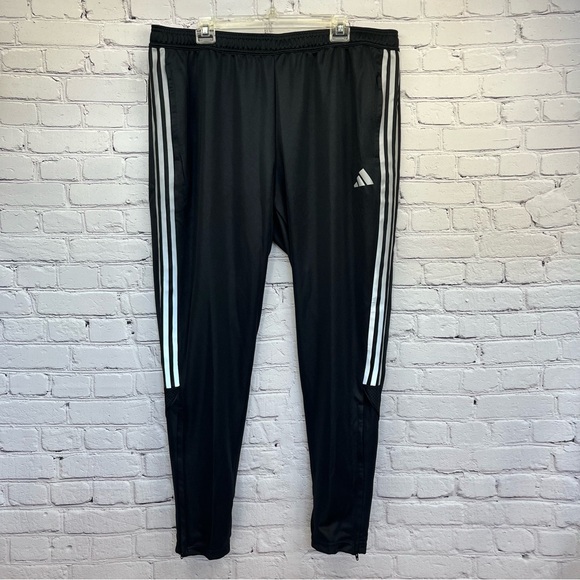 NWT Adidas Men’s Tiro 23 Reflective 3–Stripe Track Pants Black/Silver Sz 2XL - Picture 5 of 16